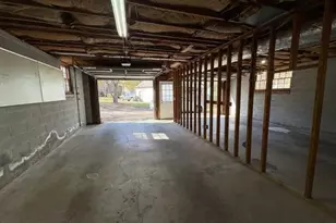 2490 Trent Dr, Marietta, GA 30066 - Photo 13