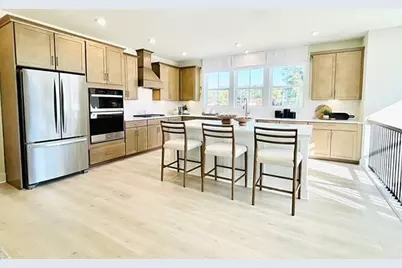 384 Sunset Hollow Street, Sugar Hill, GA 30518 - Photo 19