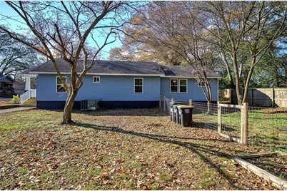 415 E 10th St, Rome, GA 30161 - Photo 13