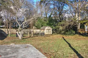 415 E 10th St, Rome, GA 30161 - Photo 7