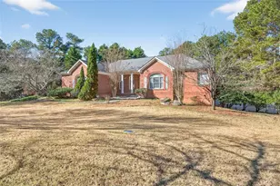 2051 Lindsay Ln, Dacula, GA 30019 - Photo 3