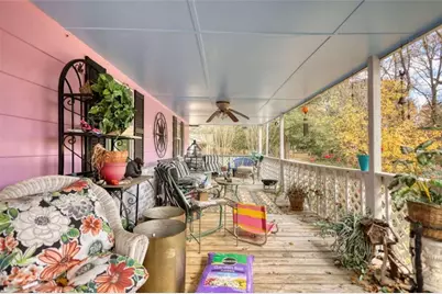 279 Spring Street, Winder, GA 30680 - Photo 5