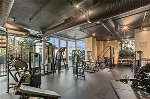 3324 Peachtree Rd NE, Atlanta, GA 30326 - Photo 25