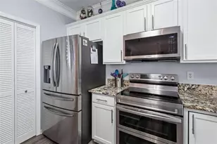 925 Pierce Ivy Ct, Lawrenceville, GA 30043 - Photo 13