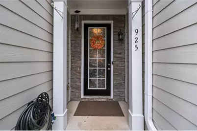 925 Pierce Ivy Court, Lawrenceville, GA 30043 - Photo 3