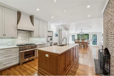 2010 Rivermeade Way NW, Atlanta, GA 30327 - Photo 7