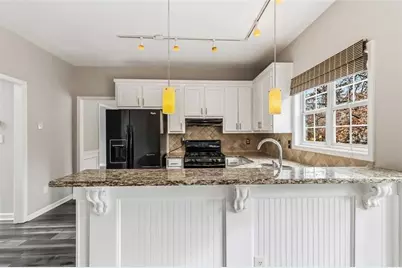 825 Somerset Vale Drive, Lawrenceville, GA 30044 - Photo 9