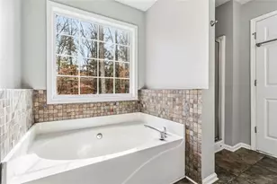 825 Somerset Vale Dr, Lawrenceville, GA 30044 - Photo 17