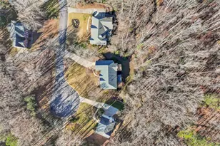 1525 Habersham Pl, Cumming, GA 30041 - Photo 3