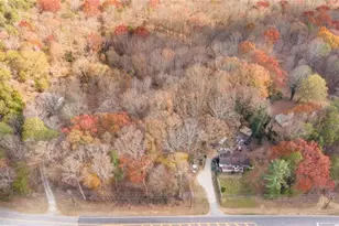 2626 White Sulphur Rd, Gainesville, GA 30501 - Photo 11