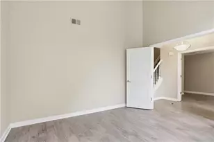 4220 E Meadow Dr, Duluth, GA 30096 - Photo 9