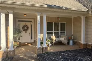 164 Laura Ln, Commerce, GA 30529 - Photo 5