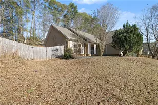 164 Laura Ln, Commerce, GA 30529 - Photo 3