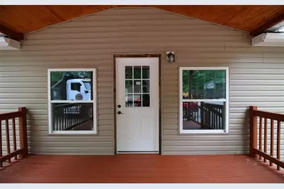 208 Holliday Way, Carrollton, GA 30116 - Photo 5