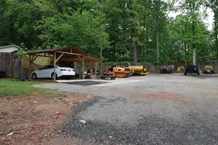 208 Holliday Way, Carrollton, GA 30116 - Photo 3