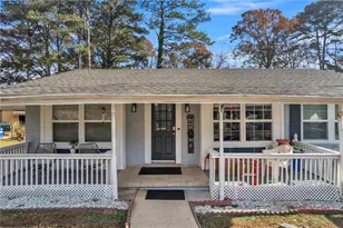 1195 Dantel Ct, Stone Mountain, GA 30083 - Photo 3