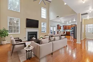 2813 Glenlocke Cir NW, Atlanta, GA 30318 - Photo 7