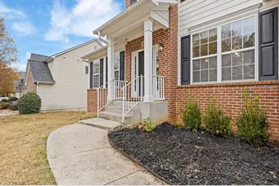 2813 Glenlocke Circle NW, Atlanta, GA 30318 - Photo 3