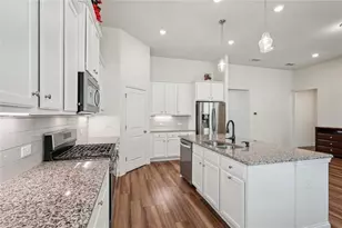 3382 Long Creek Dr, Buford, GA 30519 - Photo 21