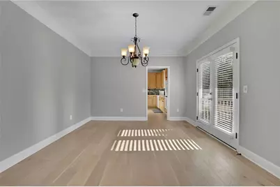 2412 Retreat Close, Marietta, GA 30066 - Photo 9