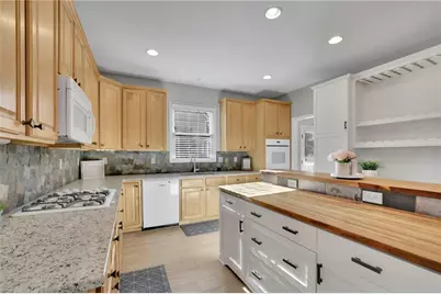 2412 Retreat Close, Marietta, GA 30066 - Photo 13