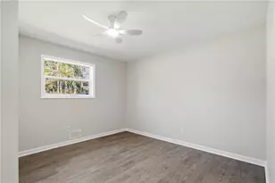 191 Pine St NE, Fairburn, GA 30213 - Photo 21