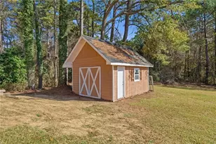 191 Pine St NE, Fairburn, GA 30213 - Photo 23