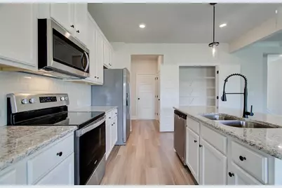 3527 Iron Hearth Bend, Snellville, GA 30039 - Photo 11