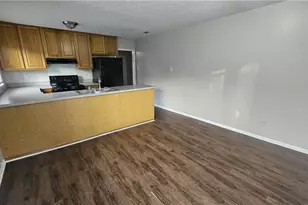 2673 Stoneview Ct NW, Conyers, GA 30012 - Photo 9