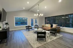 909 Wentworth Ct, Alpharetta, GA 30022 - Photo 37