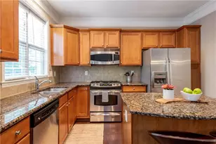 2167 Weldonberry Dr NE, Brookhaven, GA 30319 - Photo 13