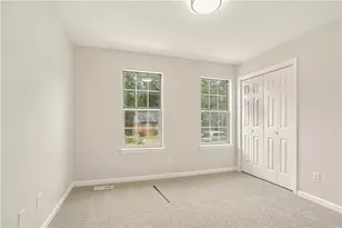 670 Timbergrove Dr SW, Atlanta, GA 30331 - Photo 9