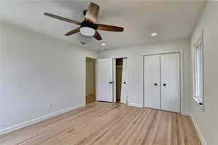 6085 Glenridge Dr, Sandy Springs, GA 30328 - Photo 25