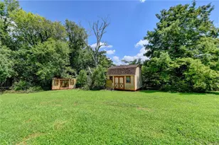 6085 Glenridge Dr, Sandy Springs, GA 30328 - Photo 51