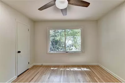 6085 Glenridge Drive, Sandy Springs, GA 30328 - Photo 37