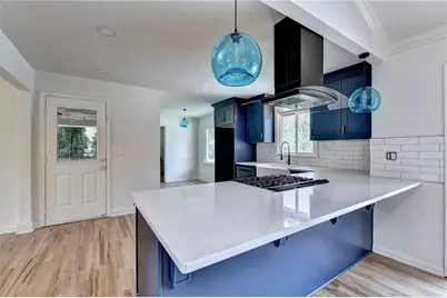 6085 Glenridge Drive, Sandy Springs, GA 30328 - Photo 21