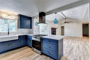 6085 Glenridge Dr, Sandy Springs, GA 30328 - Photo 15