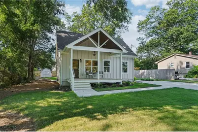 1036 Dell Avenue SE, Smyrna, GA 30080 - Photo 1