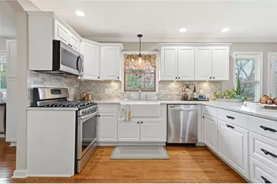 438 Mountainview Circle, Canton, GA 30115 - Photo 15