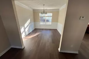 303 Millstone Dr, Hampton, GA 30228 - Photo 5