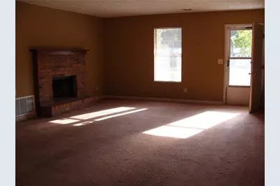 3483 Fannin Drive, Lithonia, GA 30038 - Photo 7