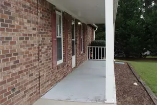 3483 Fannin Dr, Lithonia, GA 30038 - Photo 3