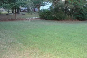 3483 Fannin Dr, Lithonia, GA 30038 - Photo 5