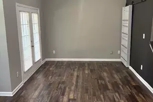 250 Amal Dr, Atlanta, GA 30315 - Photo 3