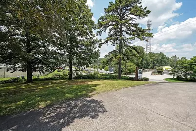123 N Industrial Way, Canton, GA 30115 - Photo 13