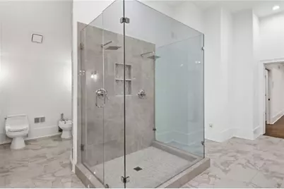 1092 Norwich Circle NE, Atlanta, GA 30324 - Photo 35