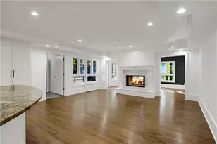 1092 Norwich Cir NE, Atlanta, GA 30324 - Photo 11