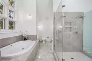 1092 Norwich Cir NE, Atlanta, GA 30324 - Photo 37