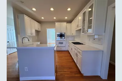 425 Arbor Creek Overlook, Roswell, GA 30076 - Photo 9