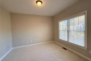 425 Arbor Creek Overlook, Roswell, GA 30076 - Photo 15